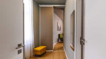 尊榮公寓, 1 間臥室, 簡易廚房, 河景 (55 sqm) | 1 間臥室、低過敏寢具、客房內保險箱、獨特裝潢