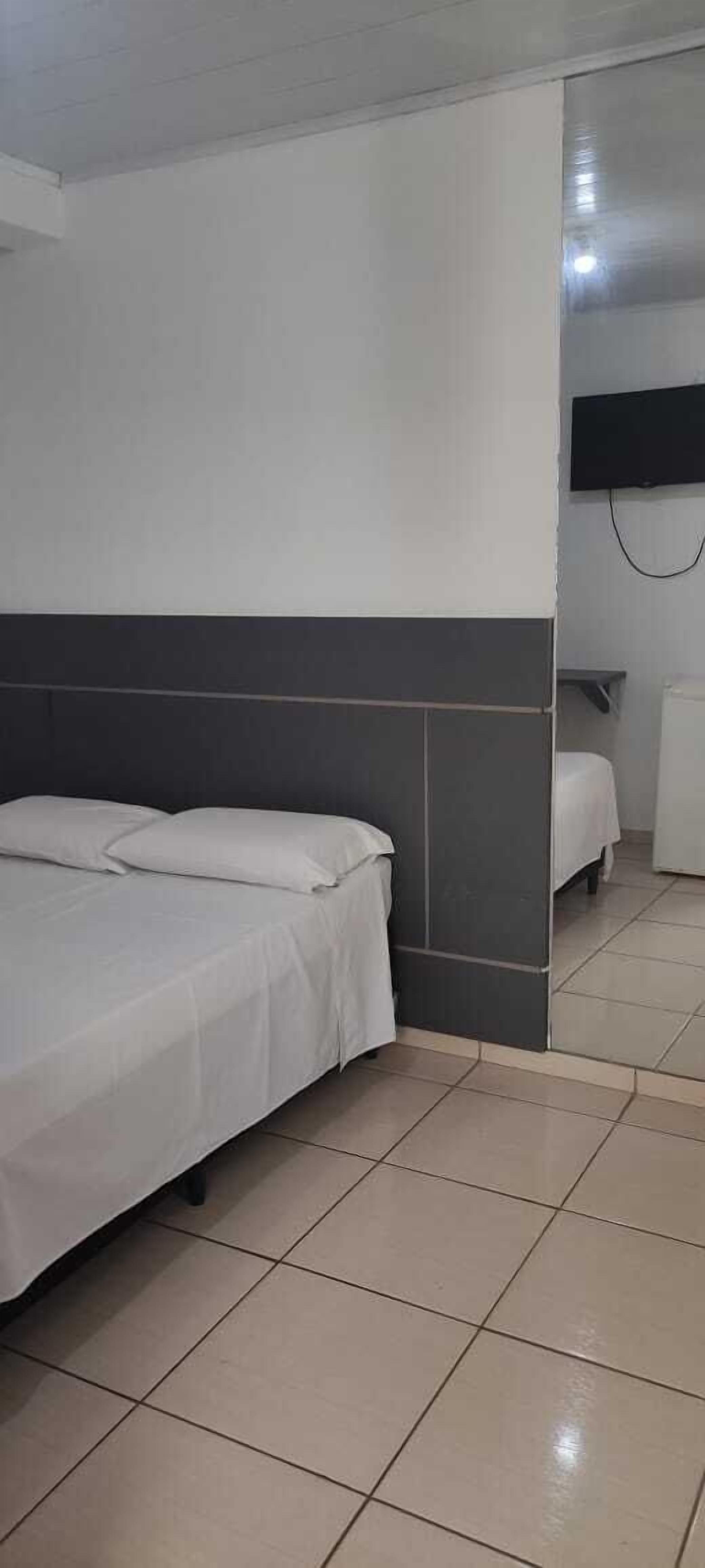 basic double room | 1 bedroom, desk, free wifi, bed sheets