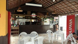 Bar (en el alojamiento)