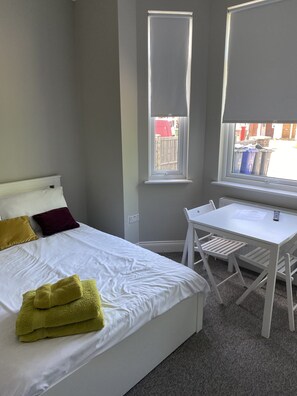 Executive Double Room | Interior - Apartments on the Park (Harrow)