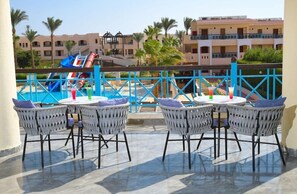 Outdoor dining - Cyrene Island Hotel (sharm el sheikh)
