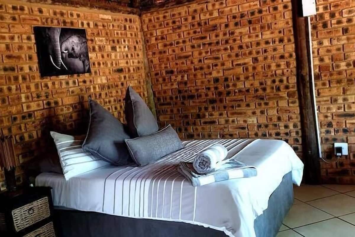 Economy Chalet, 1 Bedroom, Mountain View (1)