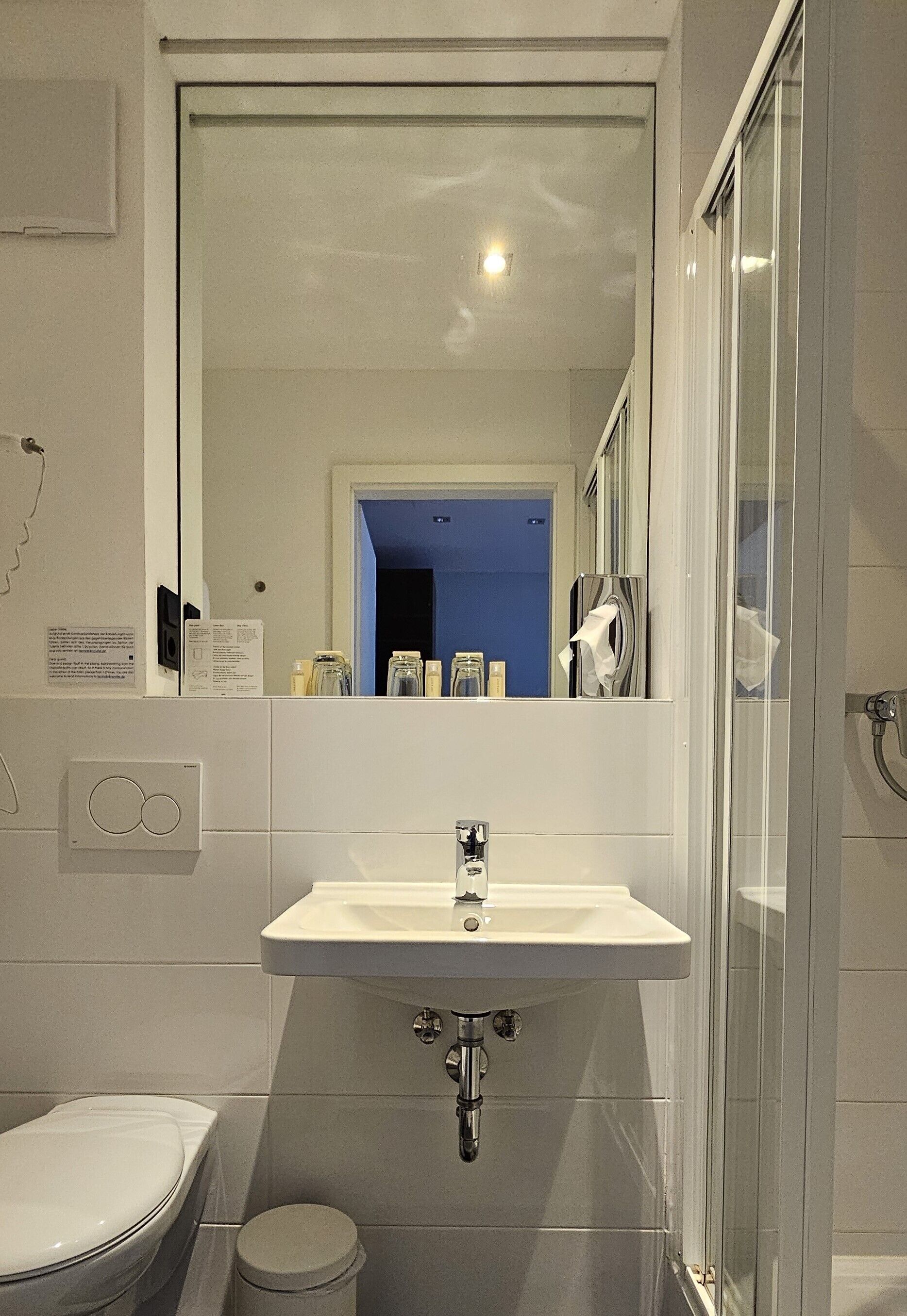 superior room | bathroom | shower, free toiletries, towels