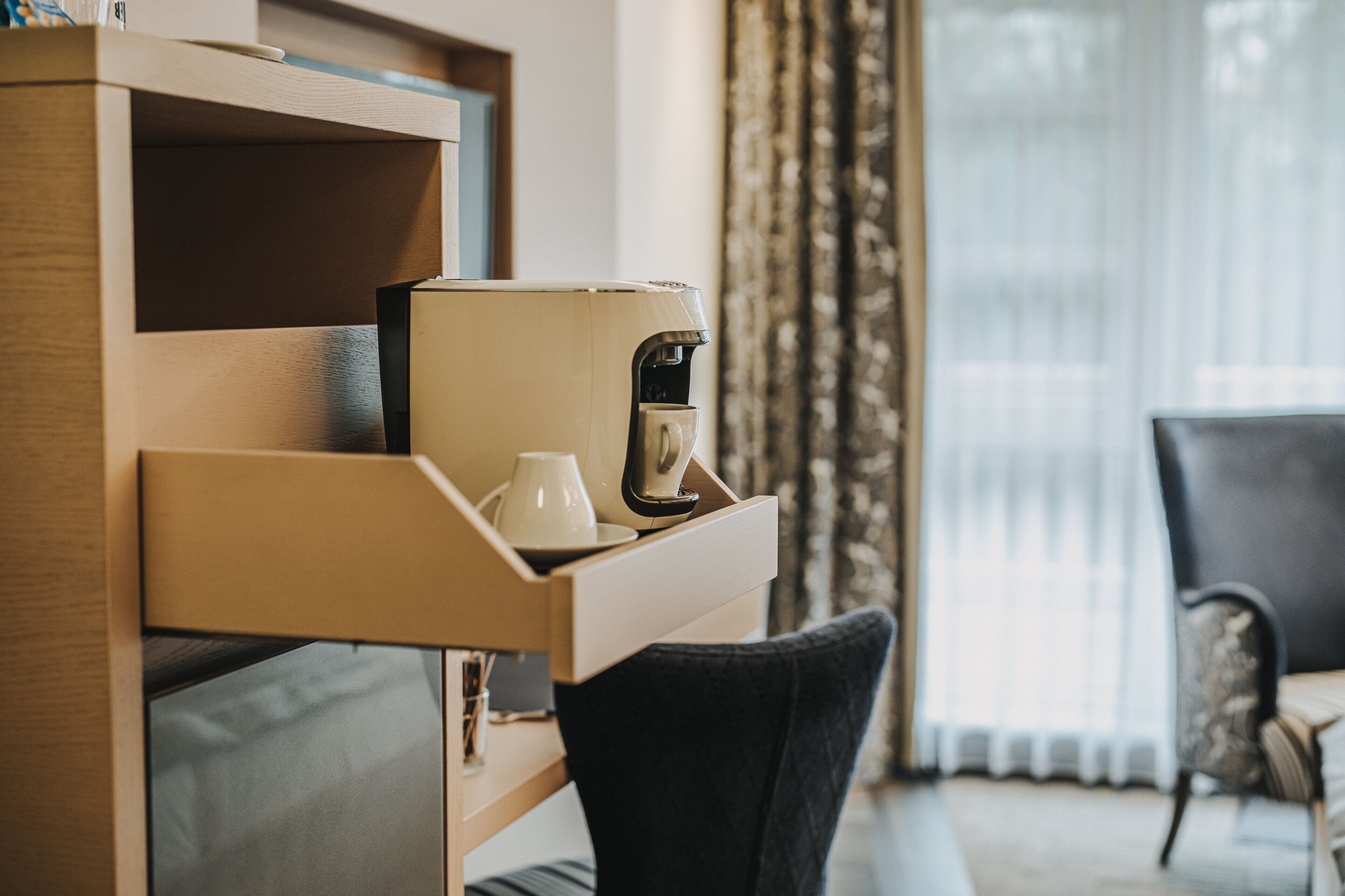 deluxe double room, balcony | 1 bedroom, minibar, in-room safe, desk