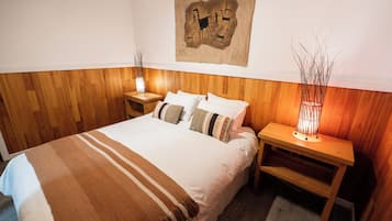 Standard Double Room, 1 Double Bed | Premium bedding, iron/ironing board, free WiFi, bed sheets