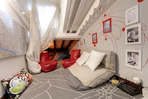 Apartment, 1 Bedroom (Via del Corso 16, Florence) | Room amenity - Giotto Apartment by Home Sharing (Florence)