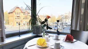 Daily buffet breakfast for a fee - Hotel Euler Haus (Wetzlar)