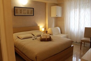 Draps italiens Frette, literie de qualité supérieure, minibar, bureau