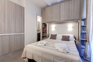 Studio (Via De Macci 31, Florence)
