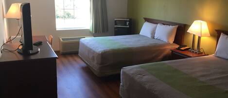 Soundproofing, free WiFi, bed sheets