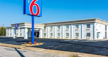 Motel 6 Petersburg, VA - Fort Lee