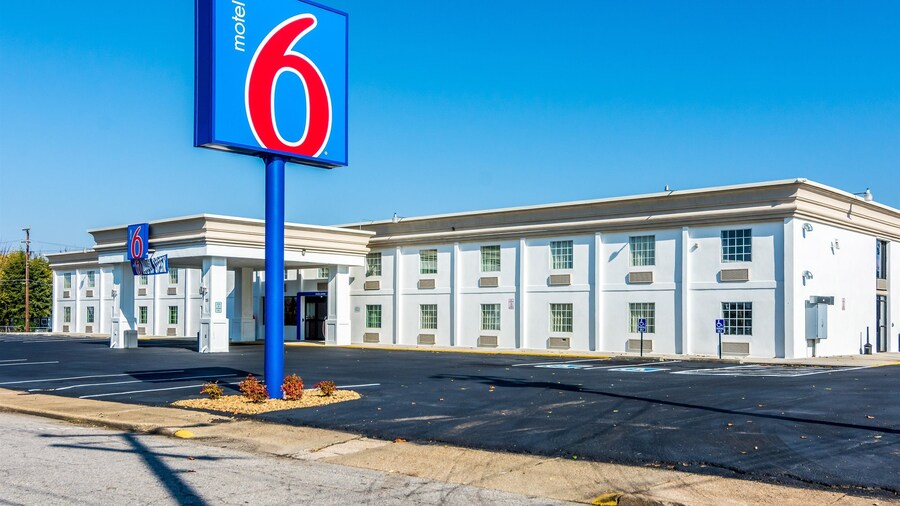 Motel 6 Petersburg, VA - Fort Lee