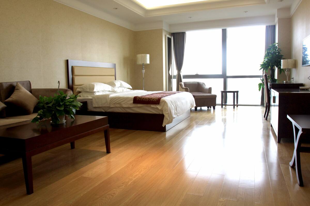 Deluxe Executive Room