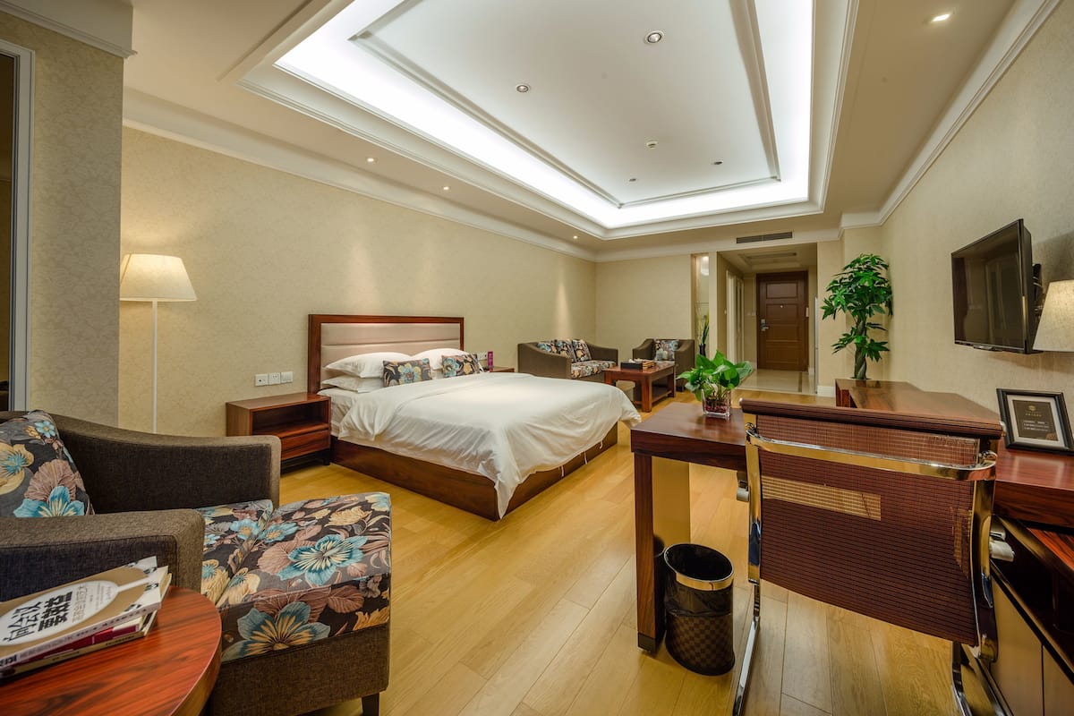 Executive-Doppelzimmer | Schreibtisch, Verdunkelungsvorhänge, Bügeleisen/Bügelbrett