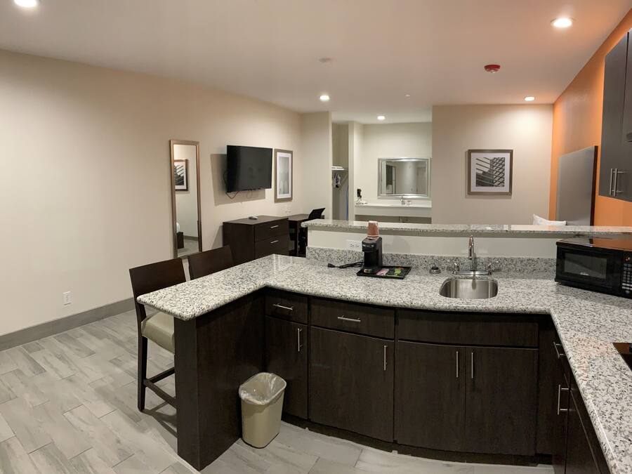 Fridge, microwave, coffee/tea maker