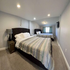 4 soverom, strykejern/-brett, wi-fi og sengetøy