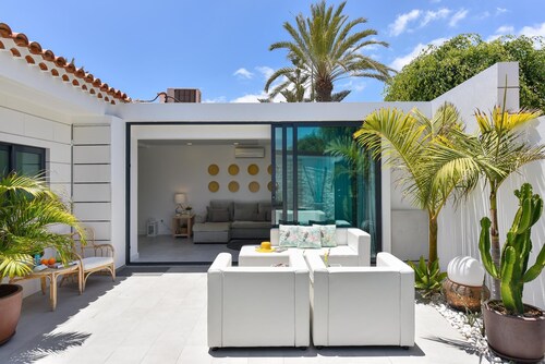 Viihtyisä bungalow 6 hengelle Playa del Inglesissä GD04