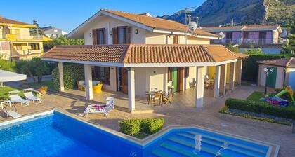 Villa Cottone - 5 Zimmer 7 Bäder - Privater Pool - WI-FI Free