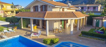 Villa Cottone - 5 Zimmer 7 Bäder - Privater Pool - WI-FI Free