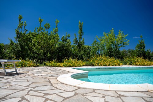 Villa with private pool, comfortable, near the sea, Alghero, Sardinia