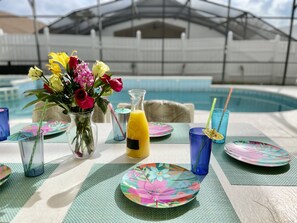 Outdoor pool, a heated pool - JUST RENOVATED!✦Spacious✦Clean✦Private True South Pool/Spa✦5 Miles to Disney (Kissimmee)