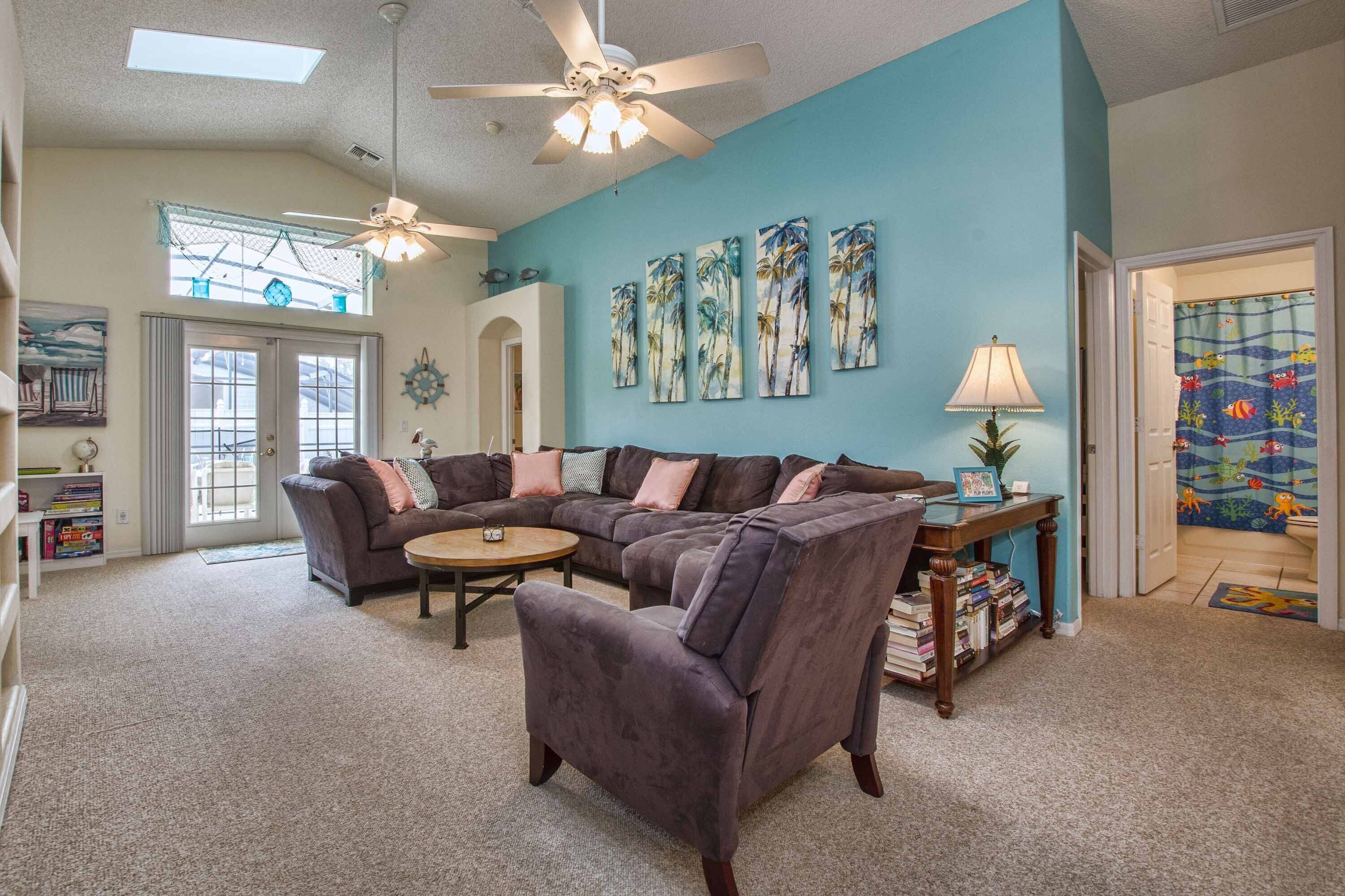 Private & Fenced South Facing Salt Pool/Spa✦Spacious & Clean✦5 Miles to Disney