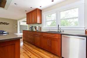 Fridge, microwave, oven, stovetop - Remodeled Foothills Home-Backs to Open Space, Close to BSU, Bike path, etc (Boise)