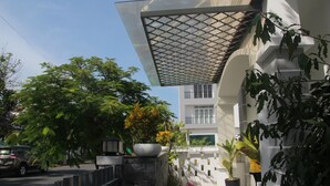 Property entrance - An villa (Nam Nha Trang)