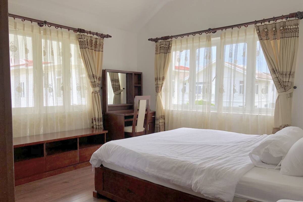 Villa, 6 Bedrooms, Private Pool | Desk, WiFi (free)