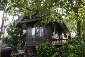 Unclassified image, 5 of 85, button - Phuzai Kaew Resort (Wang Nam Khiao)