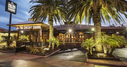 Nightcap at The Cheeky Squire