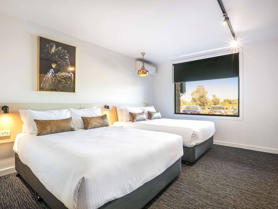 One Bedroom Apartment | Desk, iron/ironing board, WiFi (free), bed sheets