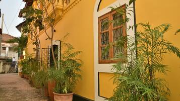 Fachada da propriedade