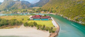 普安武里海灘度假村