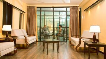 Executive Suite, 1 Queen Bed, Balcony | View from room