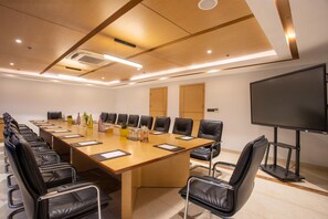 สถานที่  จัดงานประชุม