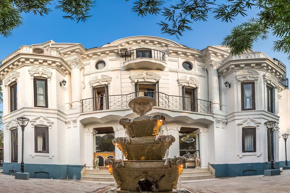 Royal Empire Boutique Hotel