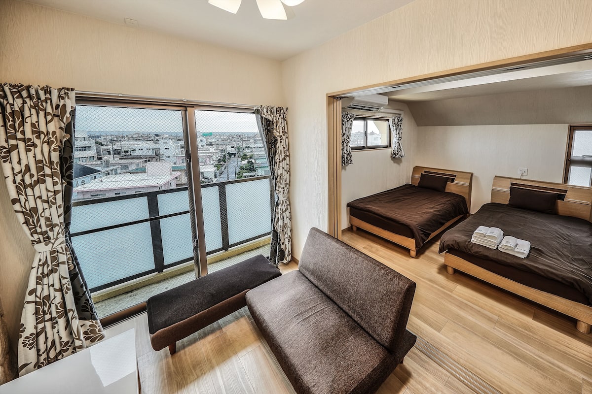 Habitación Deluxe con 2 camas individuales, no fumadores, cocina | Escritorio y espacio para trabajar con un portátil
