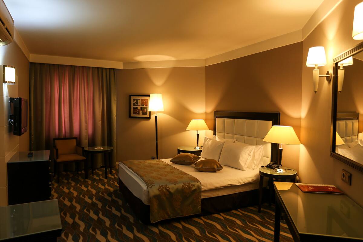 presidential suite | 1 bedroom, minibar, in-room safe, desk