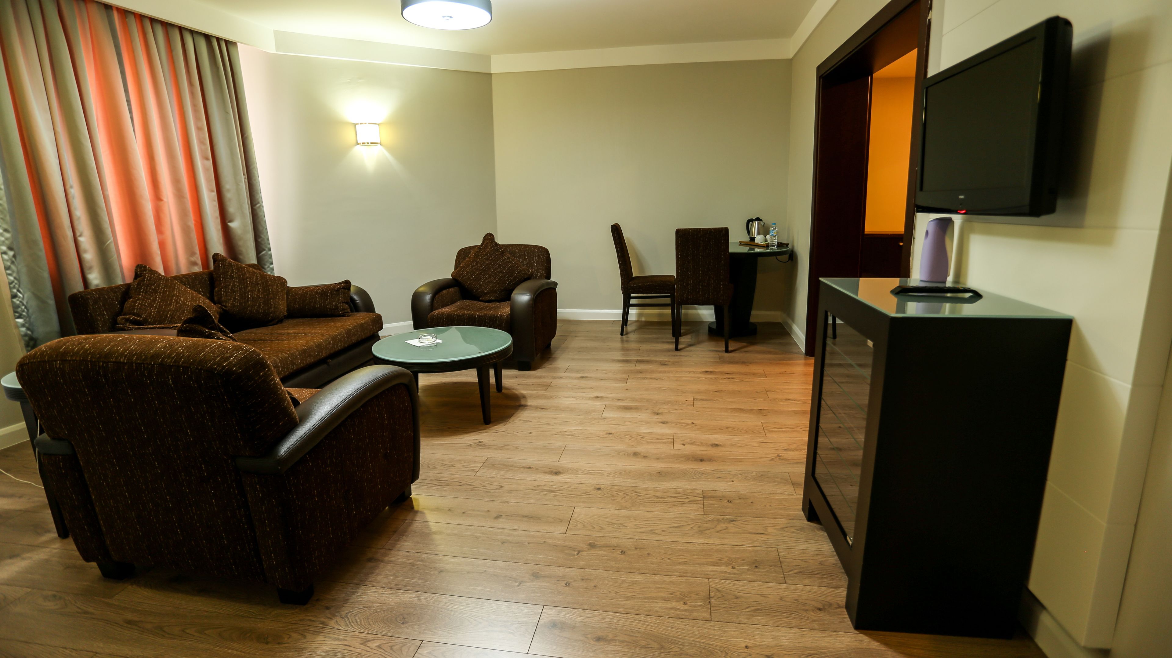 presidential suite | bathroom | shower, free toiletries, hair dryer, slippers