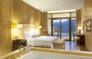 Literie de qualité supérieure, minibar, coffres-forts dans les chambres