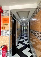 Televisión LCD 32 pulgadas con canales de televisión vía satélite