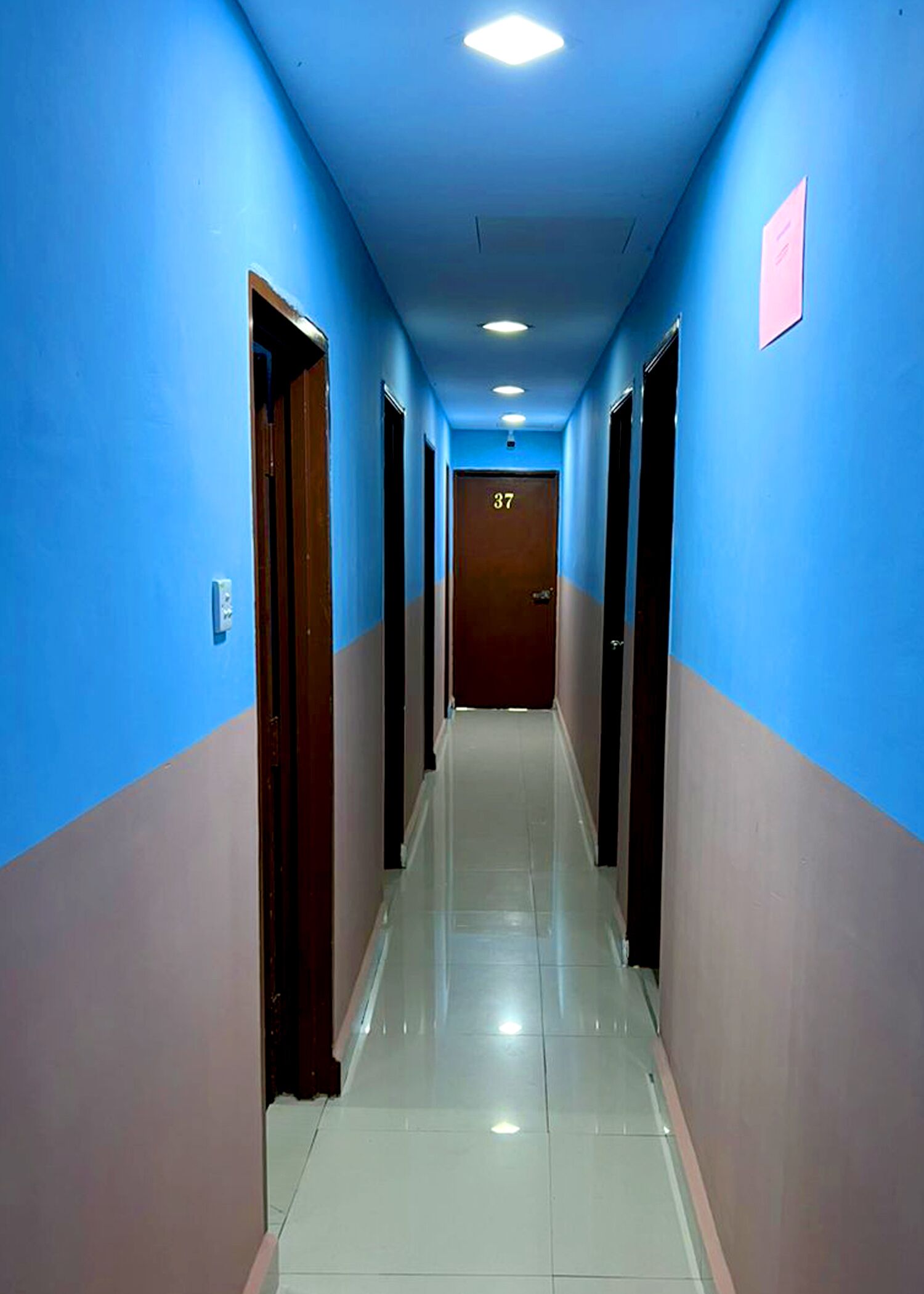 32-inch lcd tv with satellite channels, tv