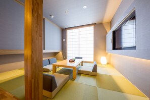 Japanese Family Room (please see all information about our room before you book) | In-room safe, individually decorated, individually furnished, desk - RESI STAY Kumico Amaterrace (Kyoto)