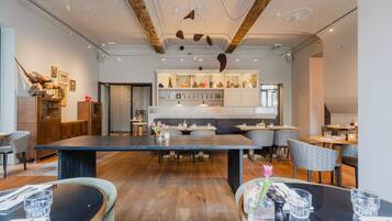 Daily buffet breakfast (EUR 20.95 per person)