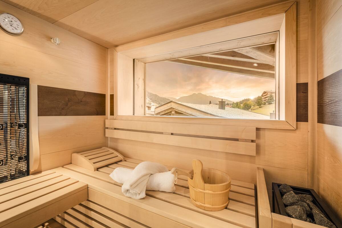 Premium Chalet, 3 Bedrooms, Non Smoking, Mountain View | Sauna