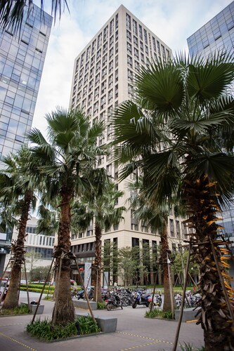 Guangzhou Laiste ApartHotel - Free Shuttle Bus to Canton Fair Complex During Canton Fair Period