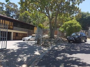 Entrada de la propiedad