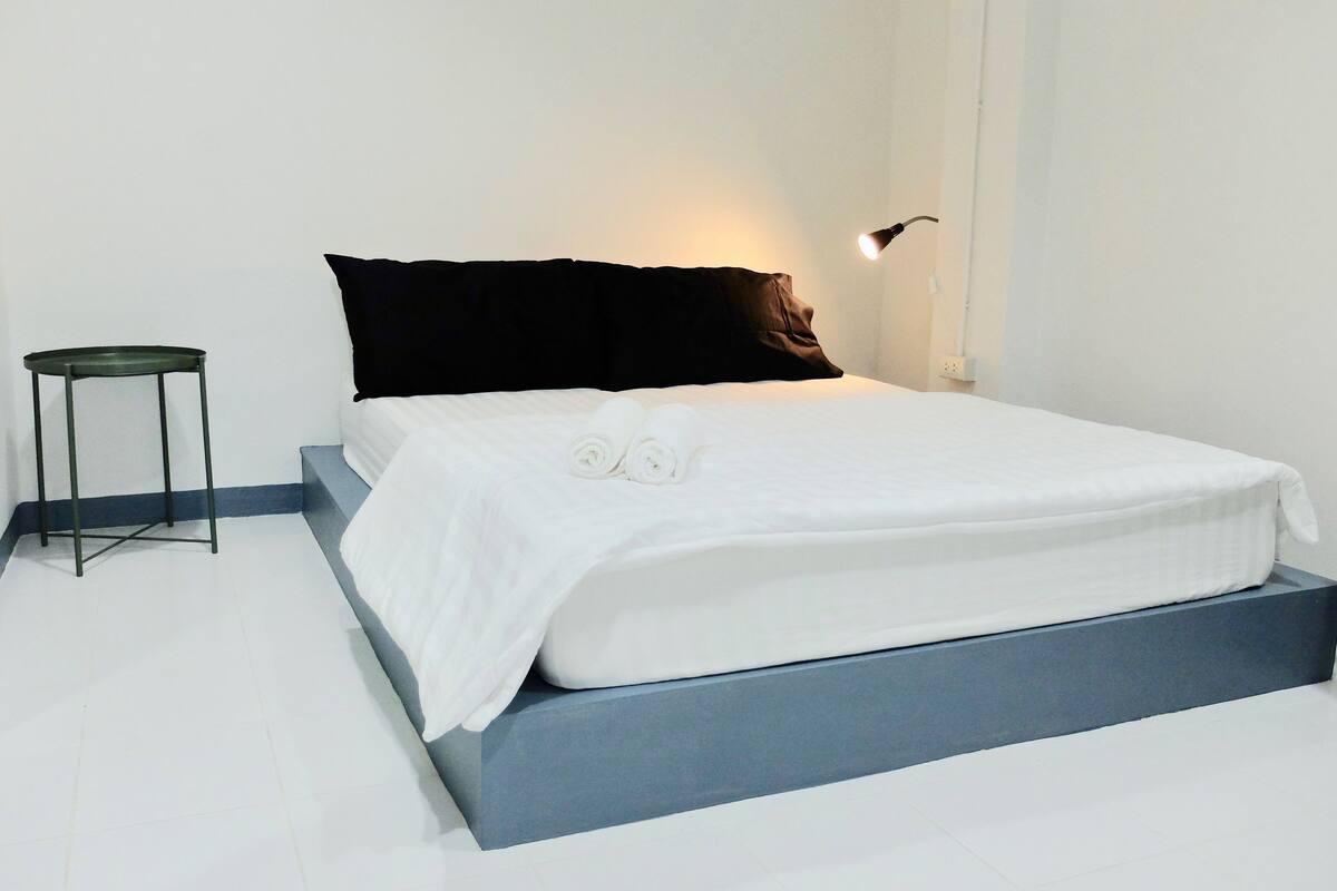 Double Room without Window | Desk, free WiFi