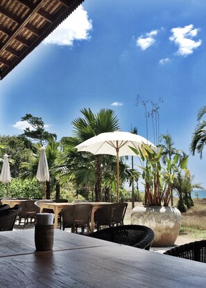 Free daily buffet breakfast - Baba Ecolodge (Khura Buri)
